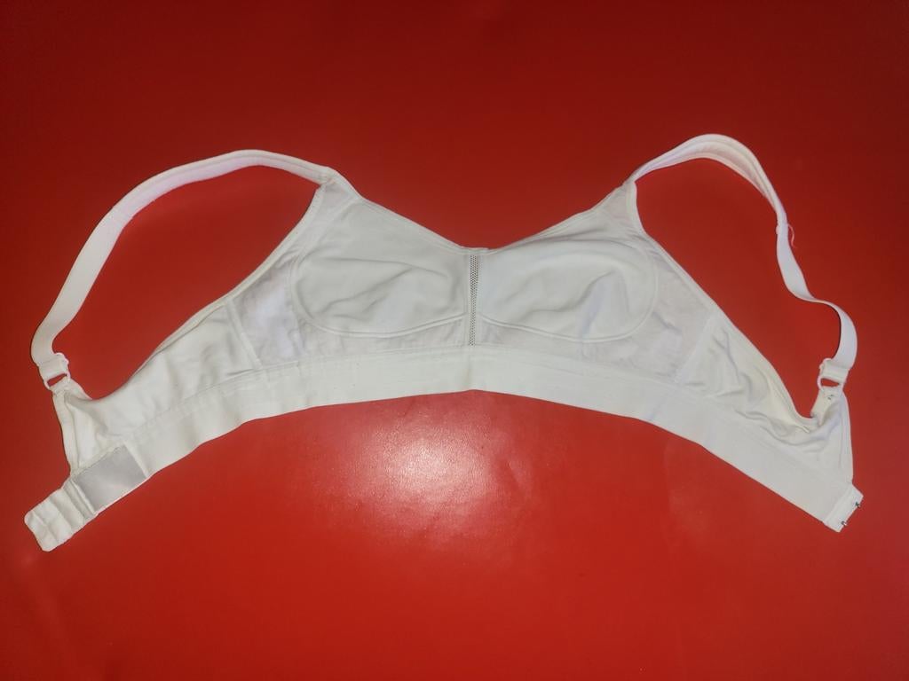 Wit sport bh van Shamp, maat 38/40 (M), Kleding | Dames, Maat 38/40 (M), Shamp, Verzenden, Wit