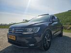 Volkswagen Tiguan Allspace 2.0 TDI Comfortline, Gebruikt, 4 cilinders, Alcantara, Zwart