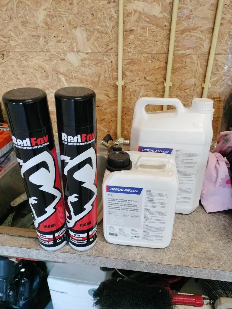 EPDM lijm restant - ca. 4 liter, Ophalen, Nieuw, Wit