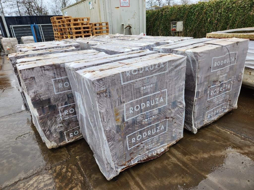 2668 - Gevelstenen Rodruza WF VB Aubergine, Ophalen, Nieuw, Bakstenen