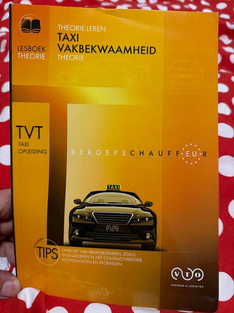 Theorieboek Taxi Vakbekwaamheid, Ophalen of Verzenden, Gamma, Gelezen, Overige niveaus
