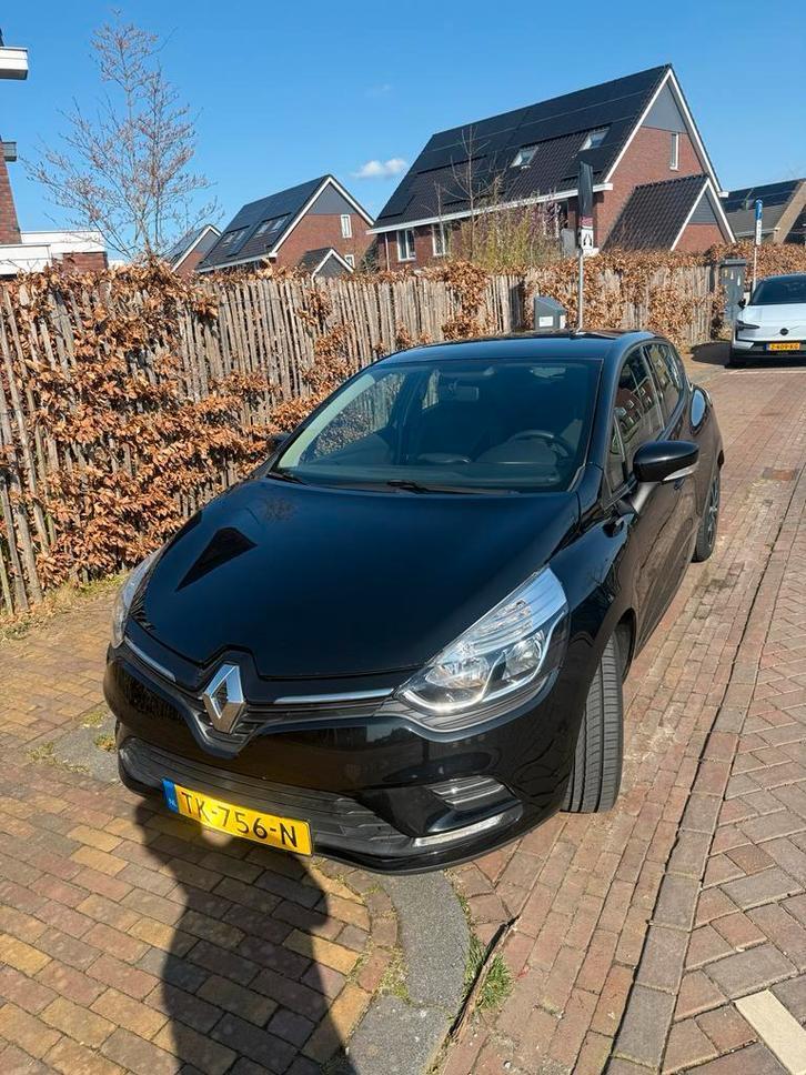 Renault Clio Energy TCe 90pk Eco2 S&S 2018 Zwart, Auto's, Renault, Particulier, Clio, Airbags, Airconditioning, Bluetooth, Boordcomputer