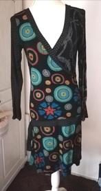 TRENDY zwarte jurk met kleurenprint mt. S/M - nieuw, Maat 38/40 (M), Overige kleuren, Nieuw, Ophalen of Verzenden