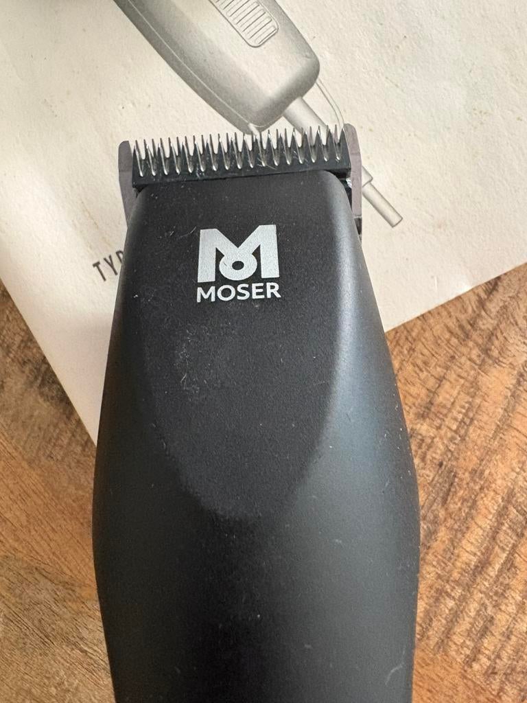 Tondeuse voor honden Moser max 50 moet nieuw mes op denk ik, Ophalen of Verzenden, Gebruikt