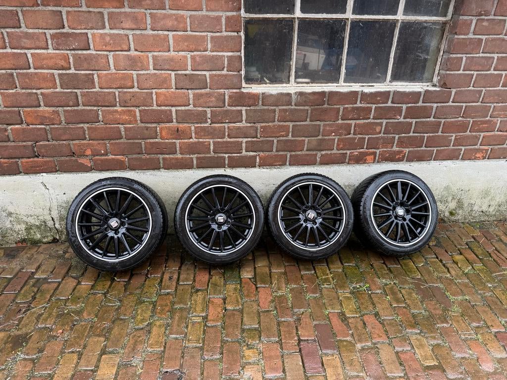 17 inch winterbanden met velgen 5x112 Seat, VW, Skoda, Audi, Ophalen, Gebruikt, Banden en Velgen, 17 inch