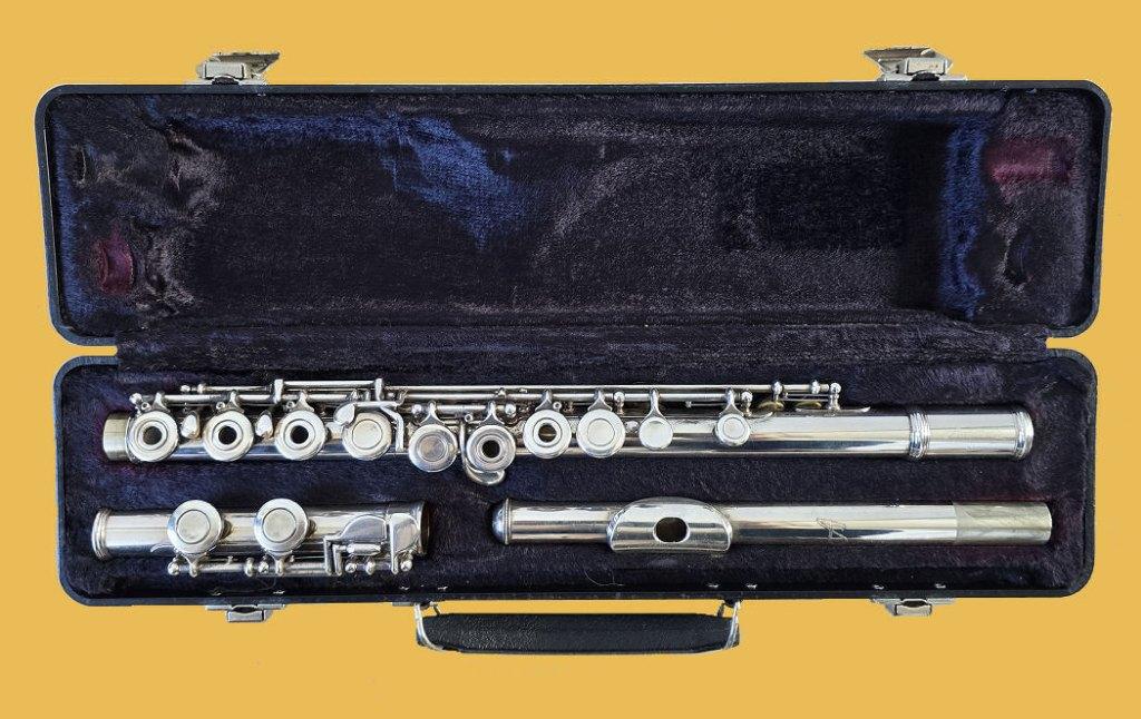 ARMSTRONG 103E Verzilverde Open-Kleppen Dwarsfluit E-Mecha, Muziek en Instrumenten, Blaasinstrumenten | Dwarsfluiten en Piccolo's