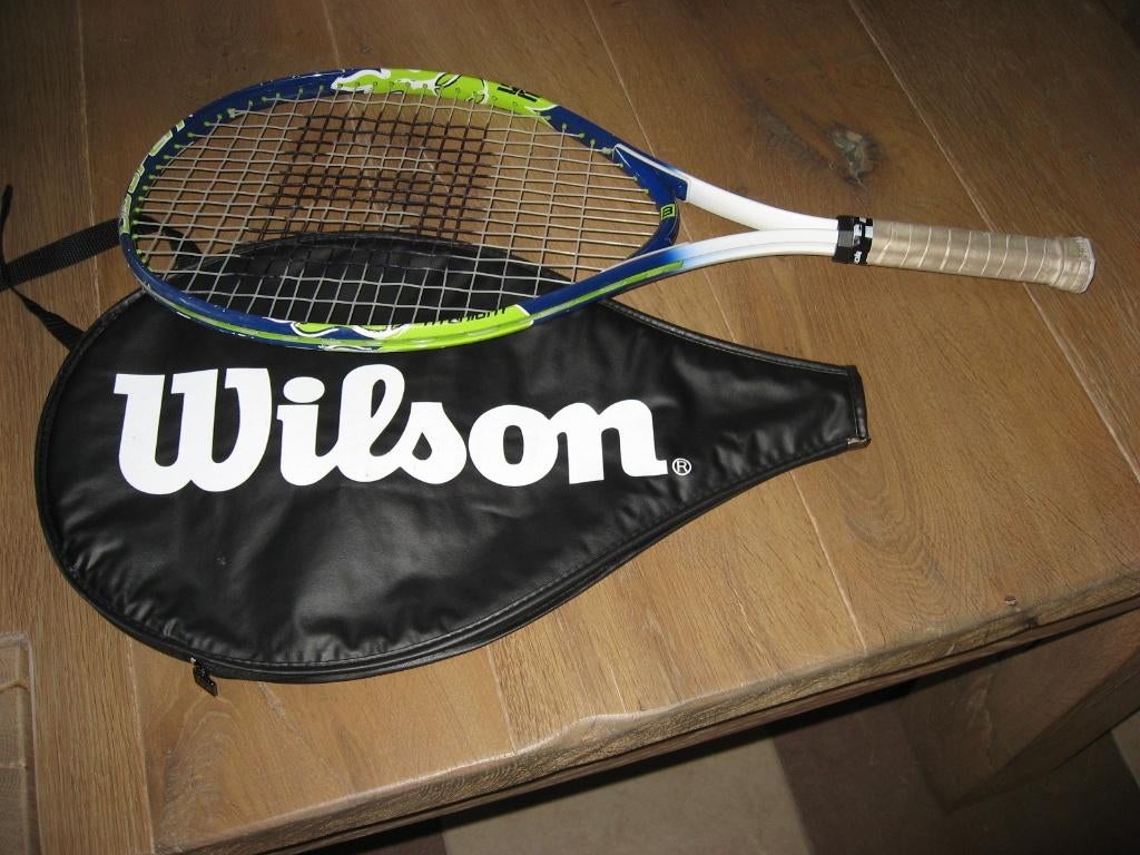 mooi Wilson titanium 25 kinder tennisracket met zwarte hoes, Gebruikt, Verzenden, L00, Wilson