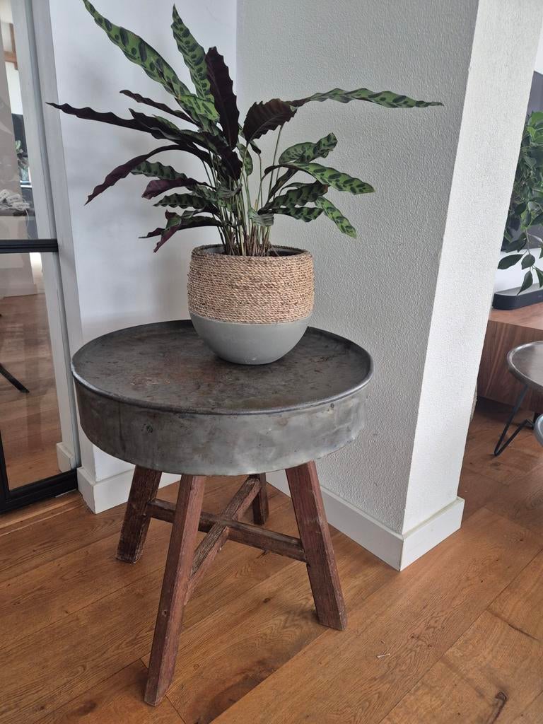 Stoere Industriële Bijzettafel - Rond Metaal & Hout, Huis en Inrichting, Tafels | Bijzettafels, Ophalen