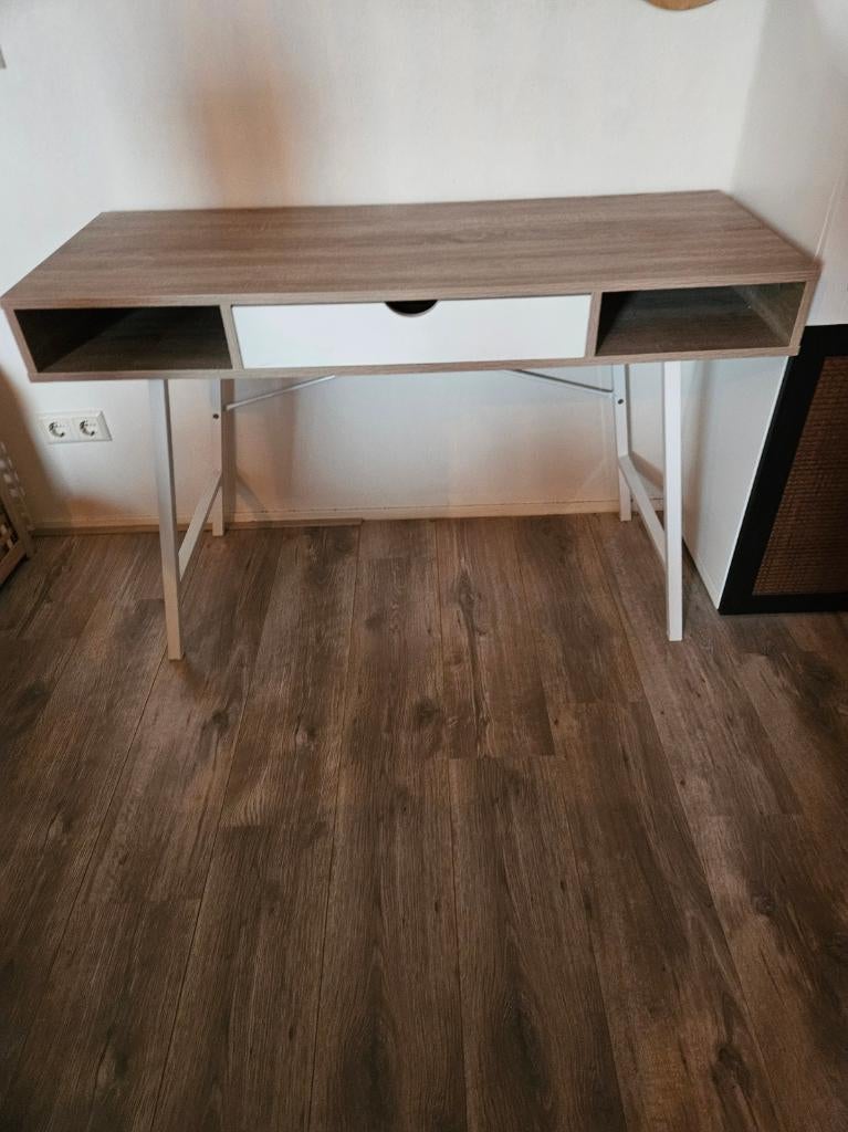 Bureau / schrijftafel / writing desk / laptop desk, Ophalen, Met lades, 120 cm, Hout
