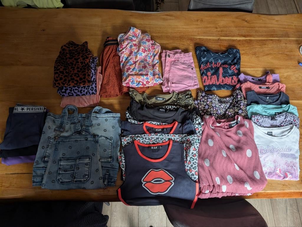Mooi pakket meisjeskleding maat 134, Kinderen en Baby's, Kinderkleding | Maat 134, Ophalen of Verzenden, Zo goed als nieuw, Meisje