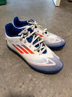 Adidas voetbalschoenen maat 38 binnen!, Ophalen of Verzenden, Gebruikt, Schoenen