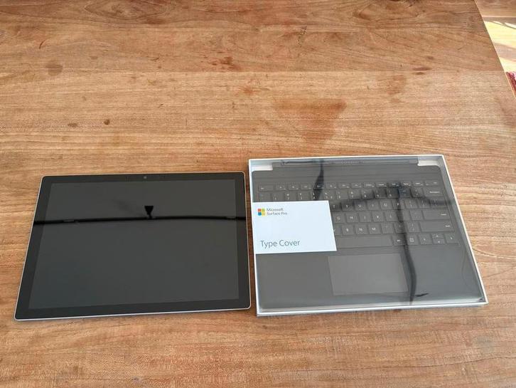 Microsoft Surface Pro 7+ - 8GB RAM, 256GB Opslag, Computers en Software, Windows Tablets, Gebruikt, Wi-Fi, 12 inch, 256 GB, Ophalen of Verzenden