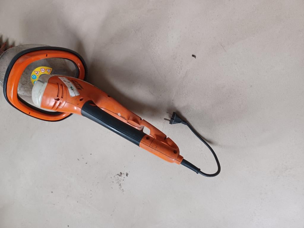 Heggeschaar, Tuin en Terras, Hand-tuingereedschap, Ophalen, Gebruikt, Overige soorten, STIHL