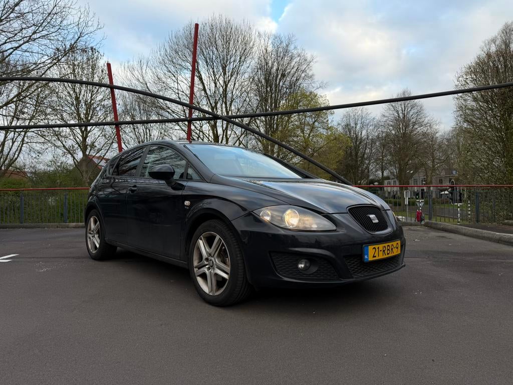 Seat Leon 1.2 TSI 77KW 2011 Zwart, Auto's, Seat, Voorwielaandrijving, Stof, 4 cilinders, Leon