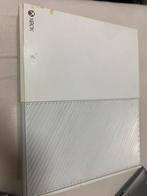 Xbox one met controller en 2 spellen, Spelcomputers en Games, Spelcomputers | Xbox One, Ophalen, Zo goed als nieuw, 500 GB, Met 1 controller