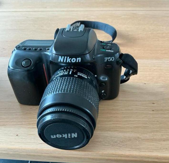 Nikon F50 camera met 35-80 zoomlens, Audio, Tv en Foto, Fotocamera's Analoog, Ophalen, Zo goed als nieuw, Spiegelreflex, Nikon