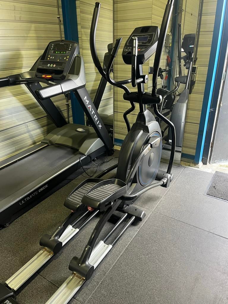 FlowFitness Crosstrainer - Zo goed als nieuw, Ophalen, Armen, Zo goed als nieuw, Crosstrainer