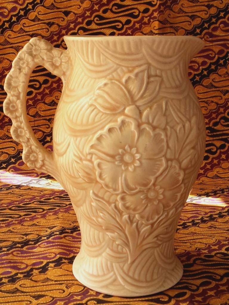 Mooie antieke Arthur Wood schenkkan uit Engeland 19,8 cm., Ophalen of Verzenden