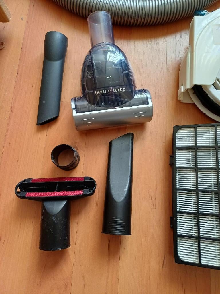 Verschillende stofzuiger onderdelen, Witgoed en Apparatuur, Ophalen, Zo goed als nieuw