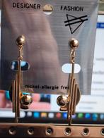 **SALE** oorbellen 0.50 eurocent, Sieraden, Tassen en Uiterlijk, Oorbellen, Ophalen of Verzenden, Zo goed als nieuw, Overige kleuren