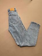 Stradivarius Mom slim jeans maat 32, Ophalen of Verzenden, Zo goed als nieuw, Blauw, W27 (confectie 34) of kleiner