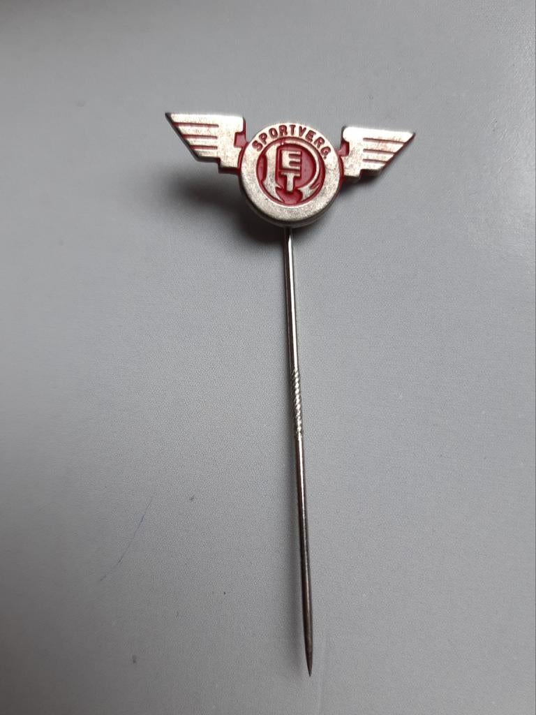 Speldje Sportverg RET >> RET Rotterdam, Ophalen of Verzenden, Zo goed als nieuw, Sport, Speldje of Pin