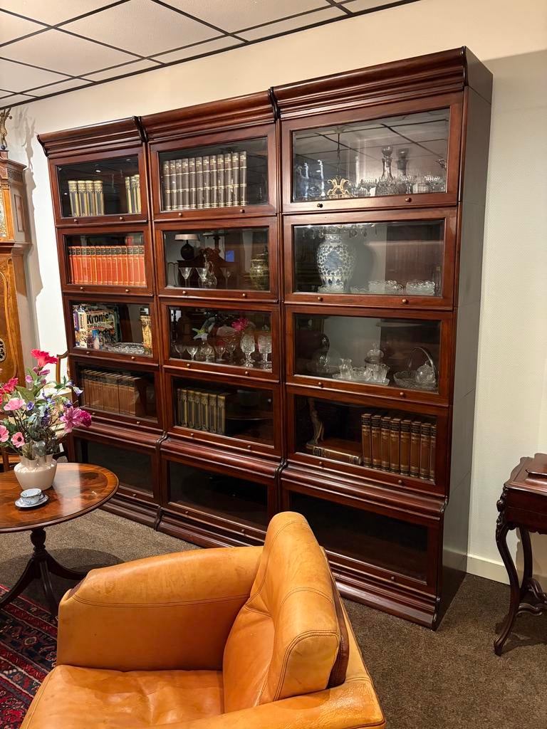 3 Globe Wernicke boekenkasten mahonie met geslepen glas, Antiek en Kunst, Ophalen