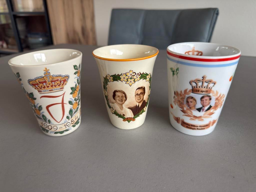 3 verschillende bekers van Koninklijk Huis, zie foto’s., Verzamelen, Koninklijk Huis en Royalty, Ophalen of Verzenden, Gebruikt
