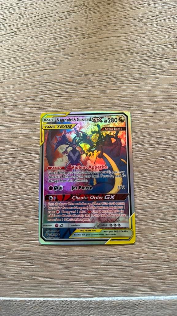 Naganadel & Guzzlord GX 224/236, Ophalen of Verzenden, Nieuw, Losse kaart