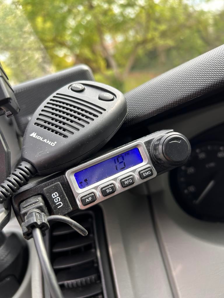 Midland met usb., Telecommunicatie, Zenders en Ontvangers, Ophalen of Verzenden, Zo goed als nieuw