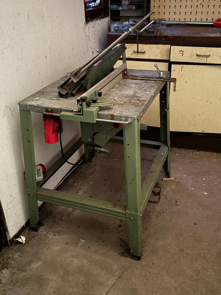 Zaagtafel - op korte termijn ophalen, Ophalen, Gebruikt, Cirkelzaag, 70 mm of meer