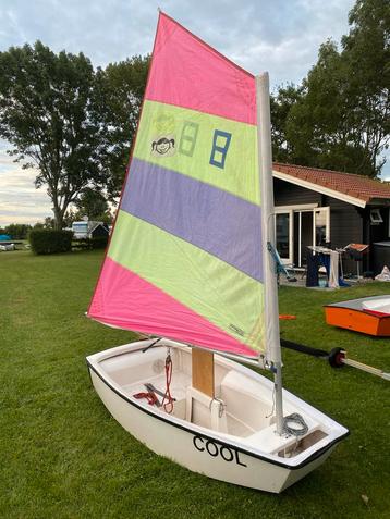 Optimist Zeilboot Cool - Klaar om te Zeilen! beschikbaar voor biedingen