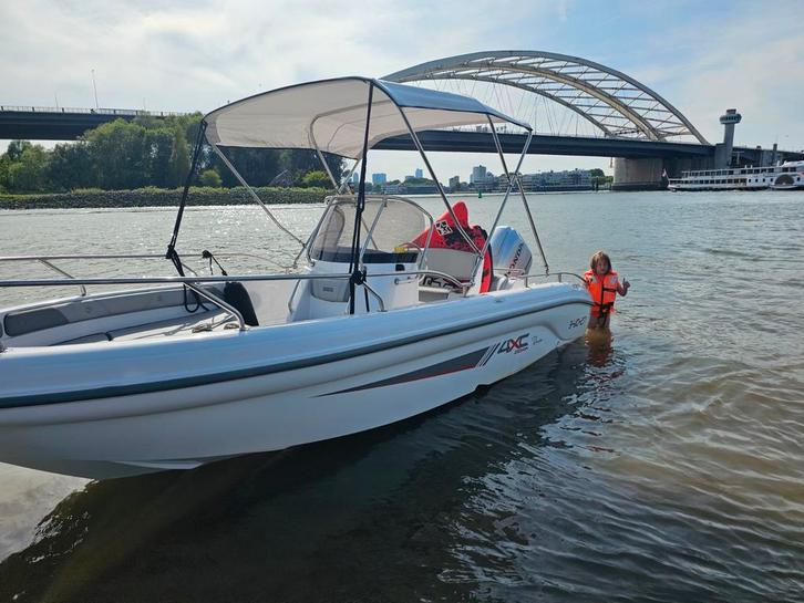 Ranieri H19CC 4xc, Watersport en Boten, Speedboten, Zo goed als nieuw, 3 tot 6 meter, Benzine, 70 tot 120 pk, Polyester, Buitenboordmotor
