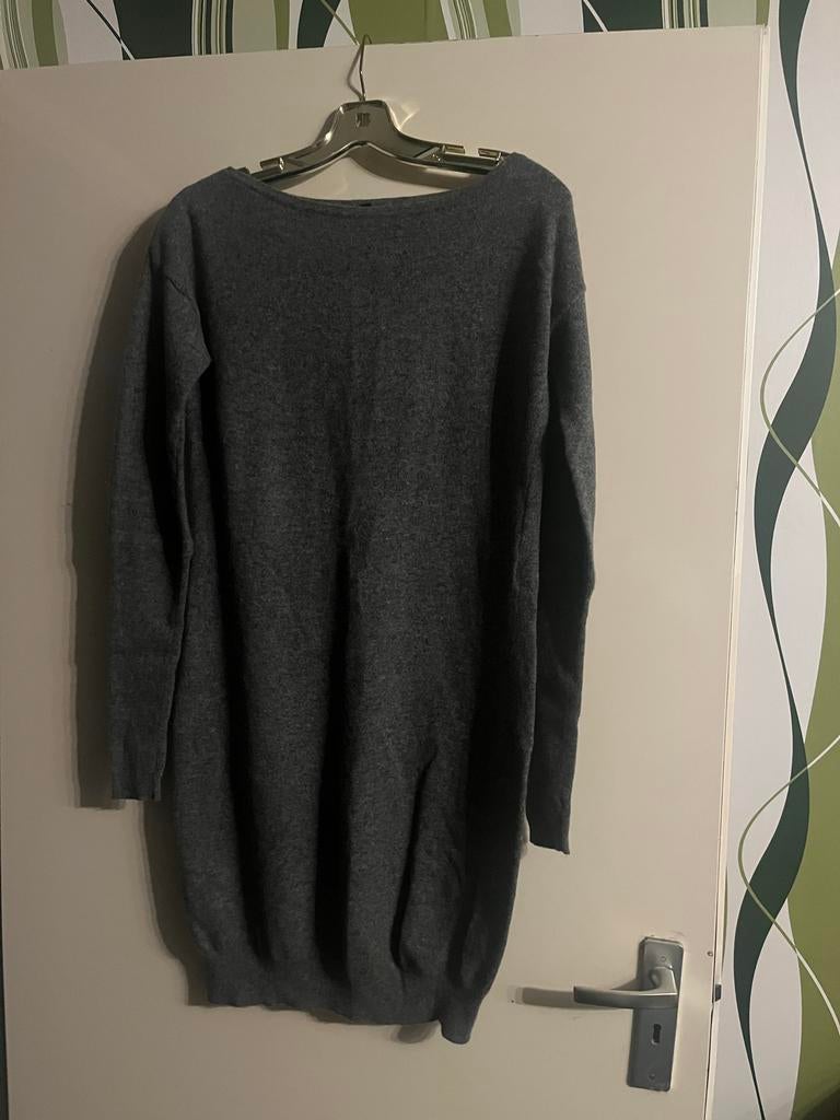 Grijze jurk van Stile Benetton - MaatS(36/38)wol, Maat 38/40 (M), Ophalen of Verzenden, Grijs, Gedragen