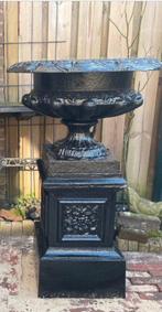 gietijzeren brede tuinvaas bloempot op sokkel console, Ophalen