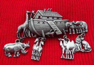 De ark van Noach met hangers - broche - zilver tin"" beschikbaar voor biedingen