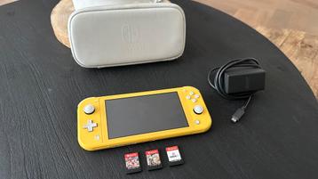 Nintendo Switch Lite incl hoes, spellen & SD kaart beschikbaar voor biedingen