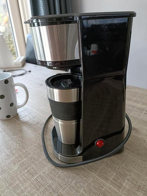 Cucinova bijna nieuwe single koffiemachine, Witgoed en Apparatuur, Koffiezetapparaten, Zo goed als nieuw, Koffiemachine, Ophalen of Verzenden