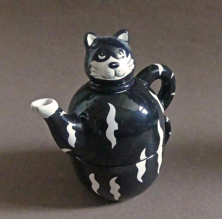 Katten theepotje met kop zwart wit poezentheepot kat poes, Huis en Inrichting, Keuken | Servies, Gebruikt, Overige typen, Overige stijlen