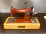 Vintage USSR kinder naaimachine “Orsha”, Ophalen of Verzenden