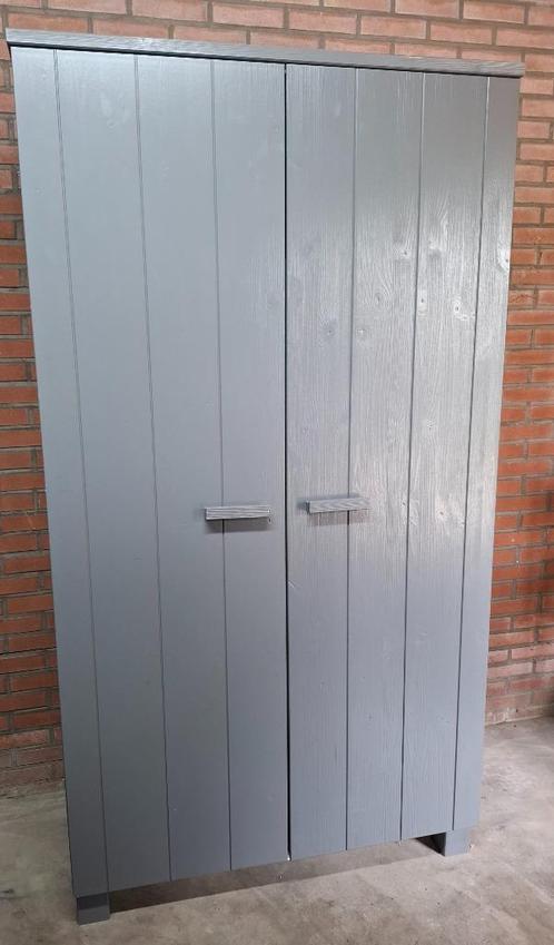WOOD kledingkast Dennis, Huis en Inrichting, Kasten | Kledingkasten, Zo goed als nieuw, 150 tot 200 cm, 100 tot 150 cm, 50 tot 75 cm