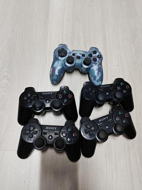 DEFECT ps3 controllers, Spelcomputers en Games, Games | Sony PlayStation 3, Zo goed als nieuw, 3 spelers of meer, Vanaf 3 jaar