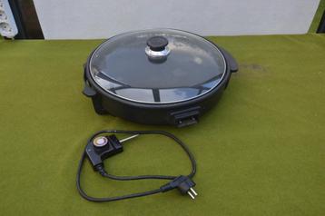 elektrische hapjespan met glazen deksel merk Kalorik Ø 40 cm beschikbaar voor biedingen