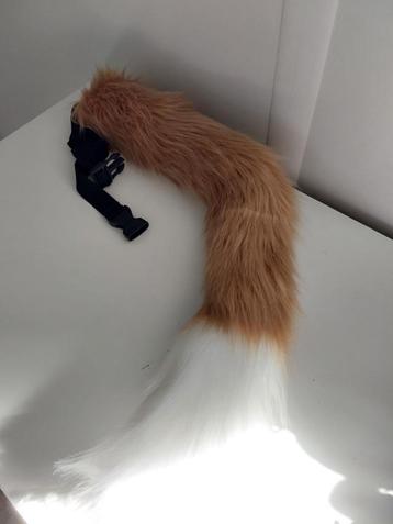 2x Furry Staart met Riem – Cosplay / Furry / Festival Access beschikbaar voor biedingen