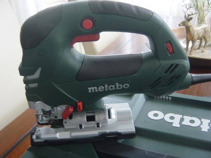 Metabo STEB 140 Plus Decoupeerzaag 750W, Doe-het-zelf en Verbouw, Gereedschap | Zaagmachines, Nieuw, Decoupeerzaag, 600 tot 1200 watt