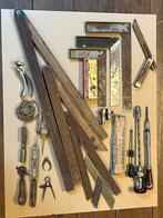 Antiek meetgereedschap en schroef/boor, Ophalen