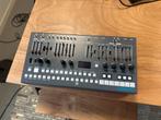 Malekko manther synthesizer SH-101 clone studio, Muziek en Instrumenten, Synthesizers, Roland, Zo goed als nieuw, Met midi-aansluiting