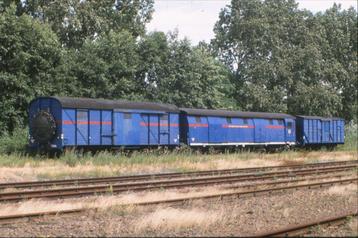 1a)  drie dia's van NBDS materieel, Veghel, juli 1988 beschikbaar voor biedingen