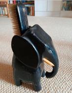 kledingborstel hout in olifant houder, Antiek en Kunst, Ophalen