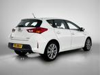 Toyota Auris 1.8 Hybrid Executive Limited | Climate control, Zwart, 4 cilinders, Wit, Bedrijf